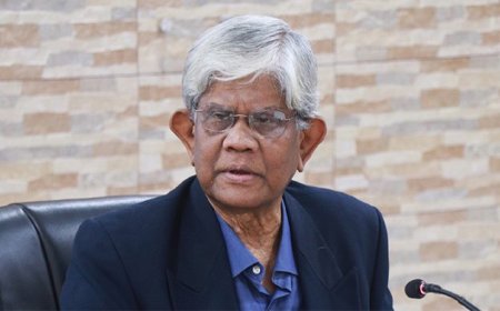 নতুন টাকা ছাপিয়ে ৬ ব্যাংককে দেওয়ার কারণ জানালেন অর্থ উপদেষ্টা