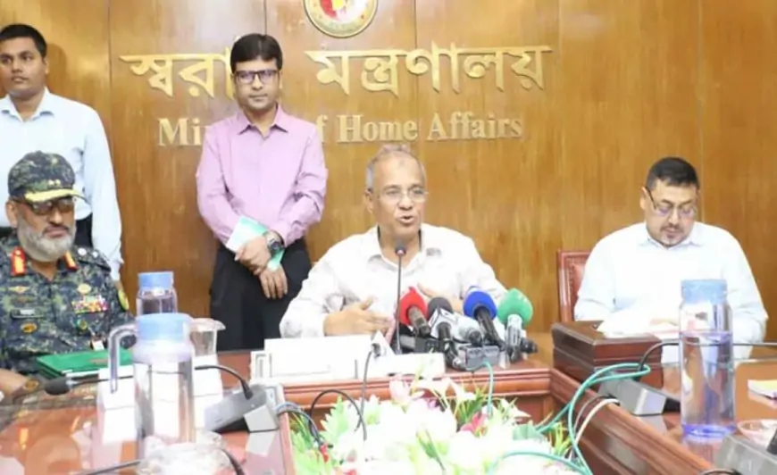 ৫ আগস্ট নিয়ে আতঙ্কের কোনও কারণ নেই: স্বরাষ্ট্র উপদেষ্টা