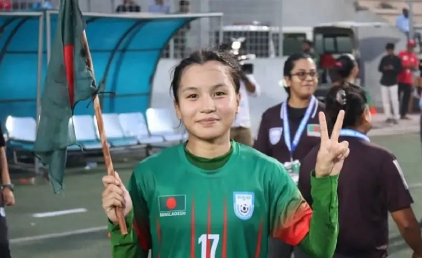নতুন জায়গায় বাড়ির অনুরোধ ঋতুপর্ণার, এখনো হয়নি রেজিস্ট্রি