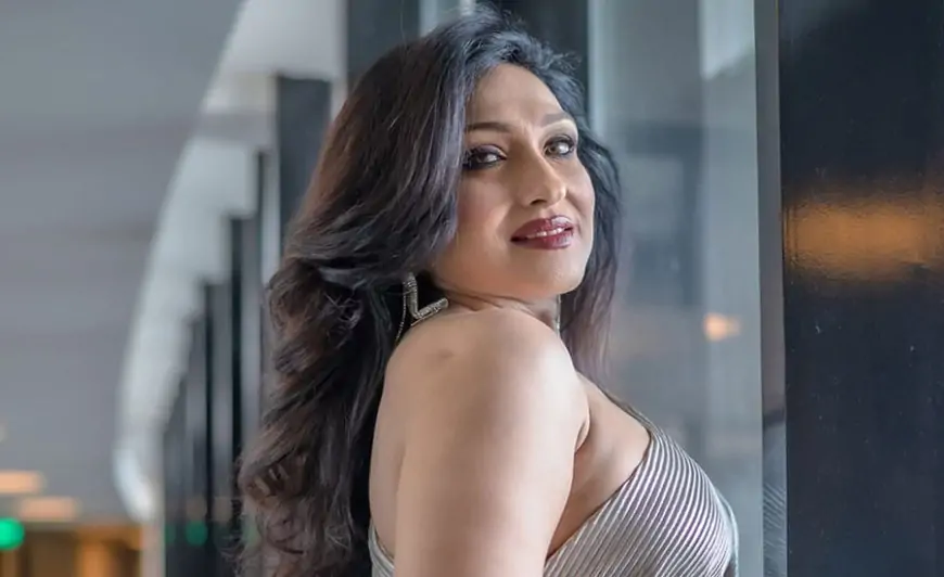 ‘বাবা চাইতেন না আমি নায়িকা হই’