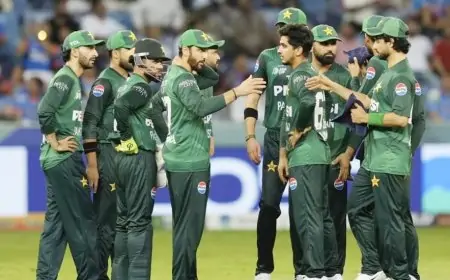 দেয়ালে পিঠ ঠেকে গেছে পাকিস্তানের, একাদশে আসতে পারে বিশাল পরিবর্তন