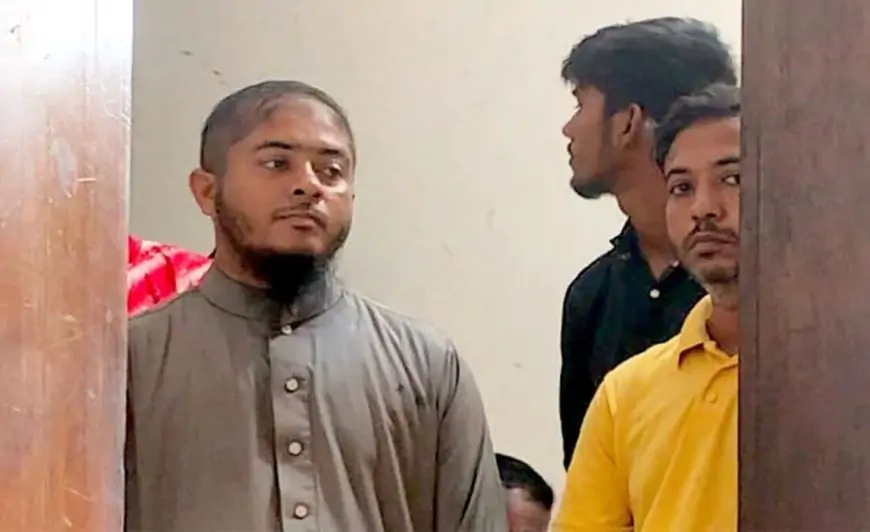 ‘৫ আগস্টে আমরা পুলিশ মেরে ঝুলিয়ে রেখেছি’