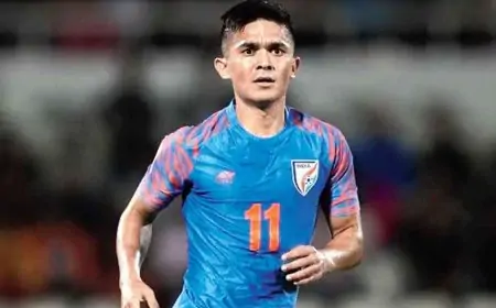সুনীল ছেত্রী ছাড়াই বাংলাদেশে আসছে ভারত