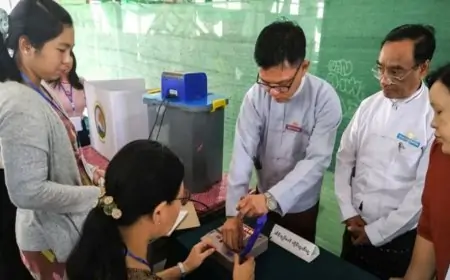 ৫ বছর ধরে চলমান গৃহযুদ্ধের মধ্যেই মিয়ানমারে জাতীয় নির্বাচন শুরু