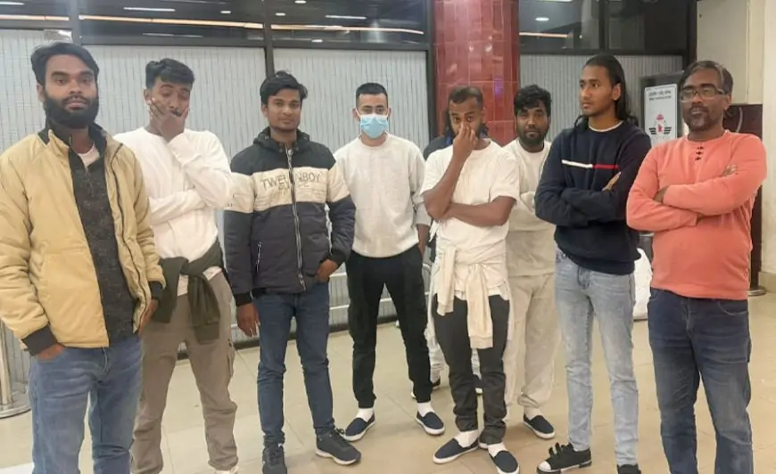 হ্যান্ডকাফ ও শেকল পরিয়ে আরও ৩১ বাংলাদেশিকে ফেরত পাঠাল যুক্তরাষ্ট্র 