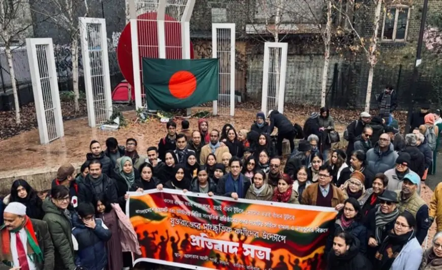 ছায়ানট-উদীচীতে হামলা: গানে গানে প্রতিবাদ লন্ডনে