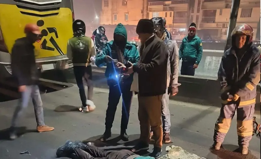 খিলগাঁও ফ্লাইওভারে কাভার্ডভ্যানের চাপায় পুলিশ সদস্য নিহত