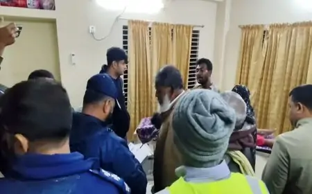 অপারেশন থিয়েটারে রোগীর মৃত্যু, দুই চিকিৎসককে মারধর-ক্লিনিকে ভাঙচুর