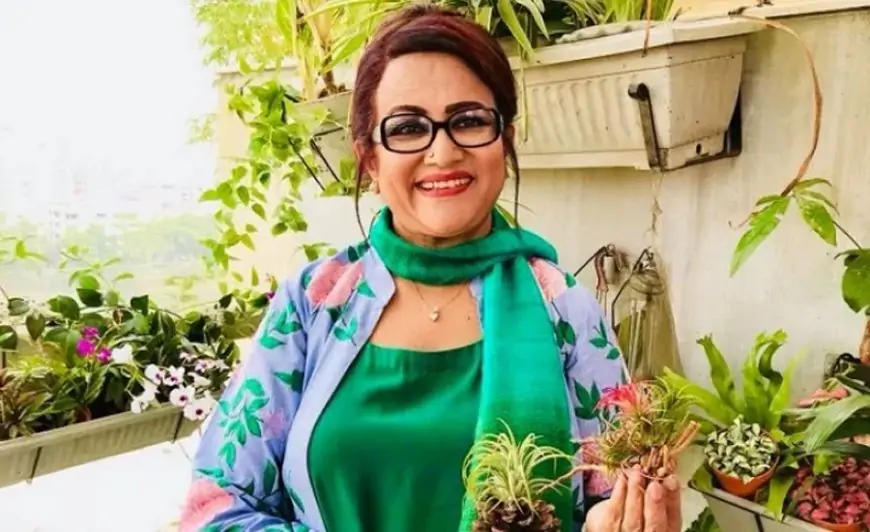 জহির রায়হানকে একুশে পদক উৎসর্গ করলেন ববিতা