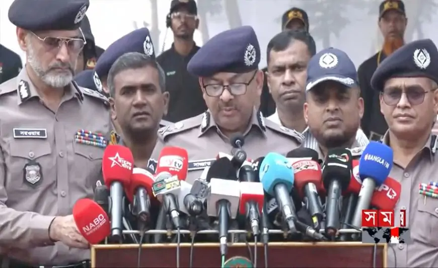 একুশে ফেব্রুয়ারিতে নিরাপত্তা শঙ্কা নেই : ডিএমপি কমিশনার