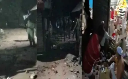 ​মুন্সীগঞ্জে রাতে বিদ্যুৎ সংযোগ বিচ্ছিন্ন করে তুমুল সংঘর্ষ, বিস্ফোরণ-ভাঙচুর ও লুটপাট