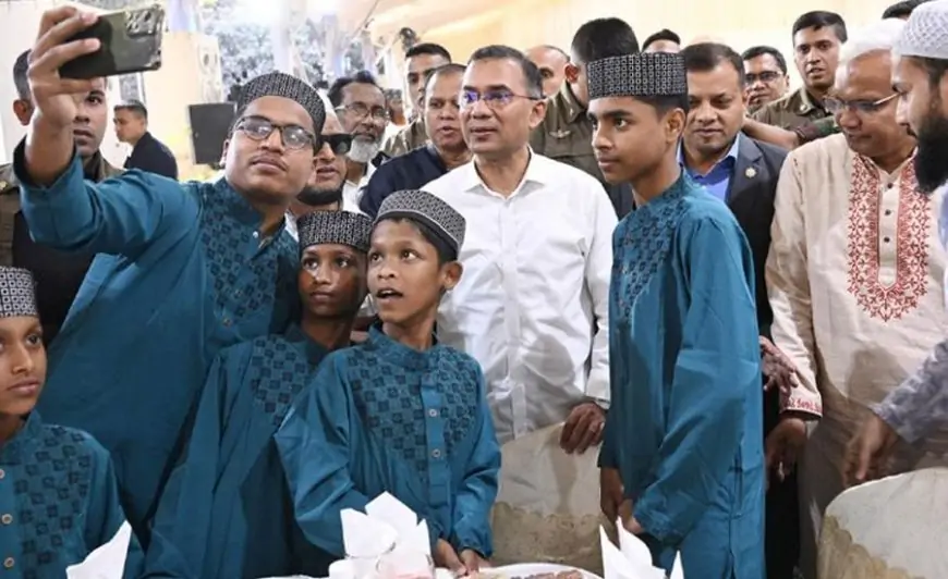 আলেম-ওলামা ও এতিমদের সঙ্গে ইফতারে প্রধানমন্ত্রী